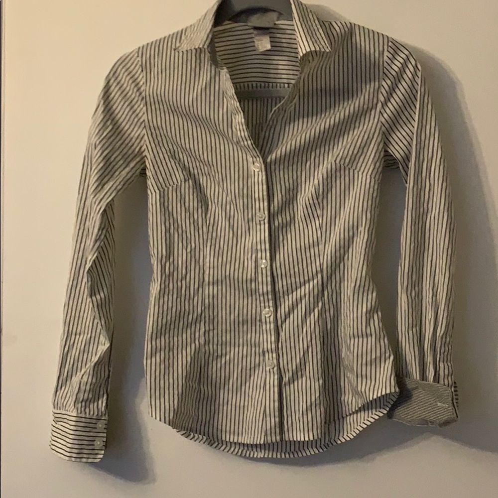 H&M white & navy pinstriped shirt